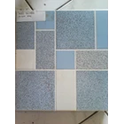 Ceramic tile bathroom floor 25x25 Mass Rectura 1 1